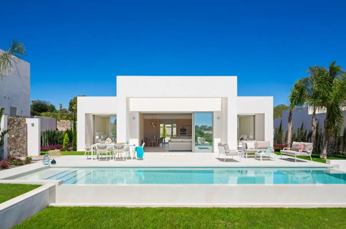 4 bedrooms, 3 bathrooms Villa in Las Colinas Golf