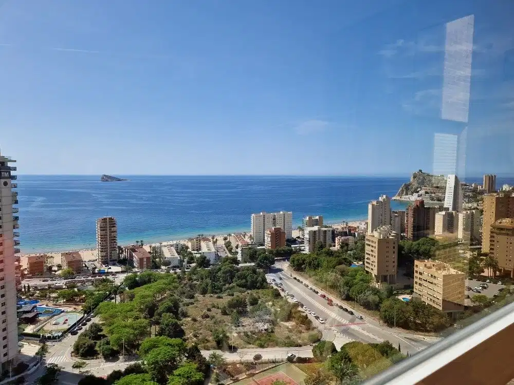4 bedrooms, 3 bathrooms Apartment in Benidorm