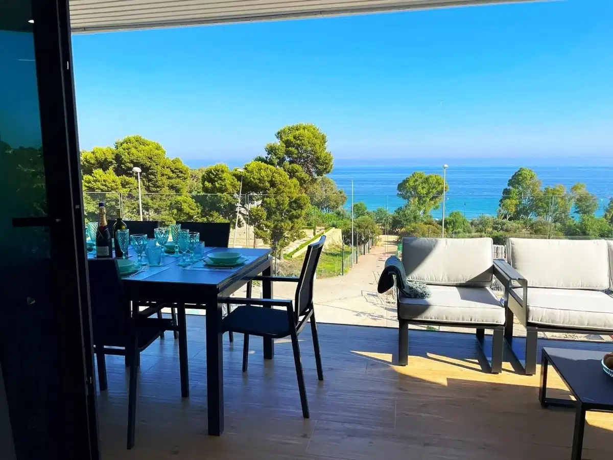 3 bedrooms, 2 bathrooms Apartment in Villajoyosa