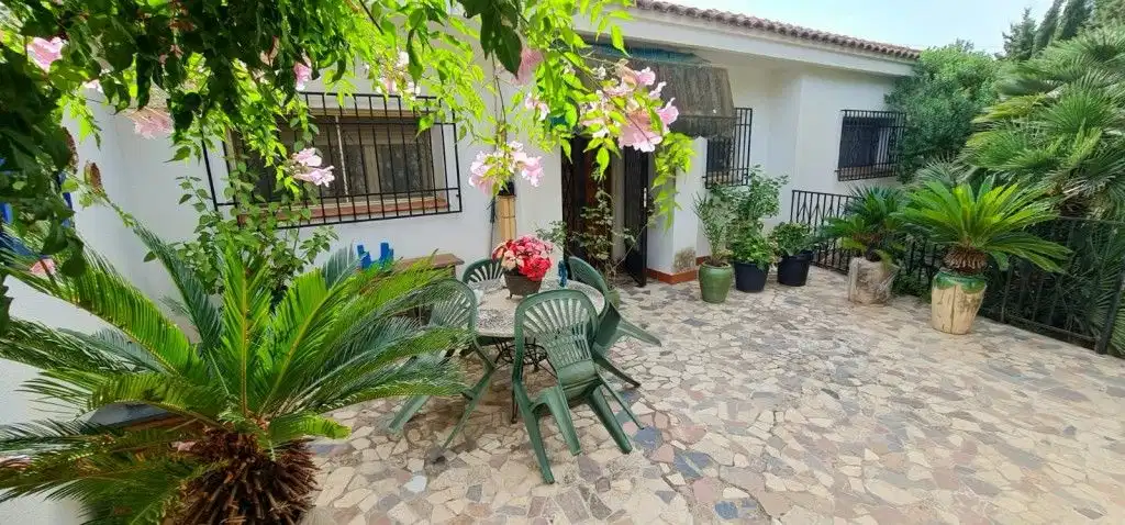 5 bedrooms, 2 bathrooms Villa in Benidorm