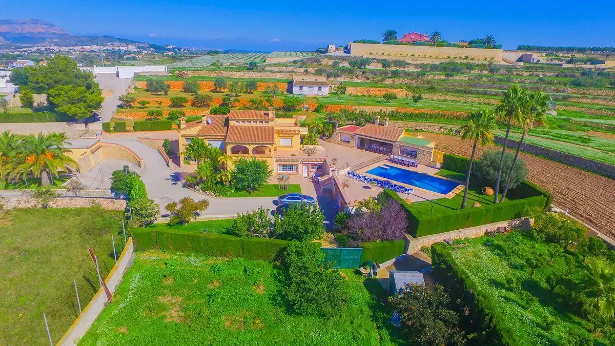 8 bedrooms, 7 bathrooms Villa in Benissa