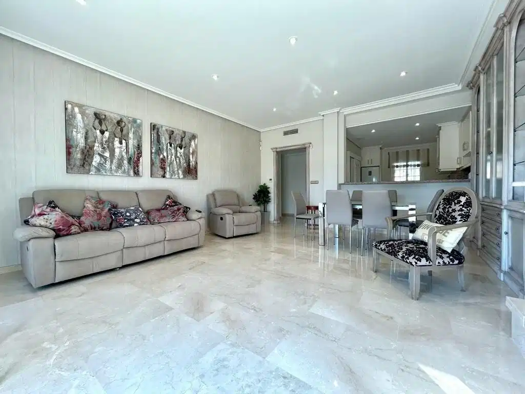 3 bedrooms, 2 bathrooms Penthouse in Campoamor thumb 5