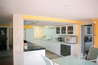 7 bedrooms, 4 bathrooms Villa in Orihuela Costa thumb 12
