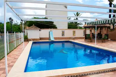 7 bedrooms, 4 bathrooms Villa in Orihuela Costa thumb 6