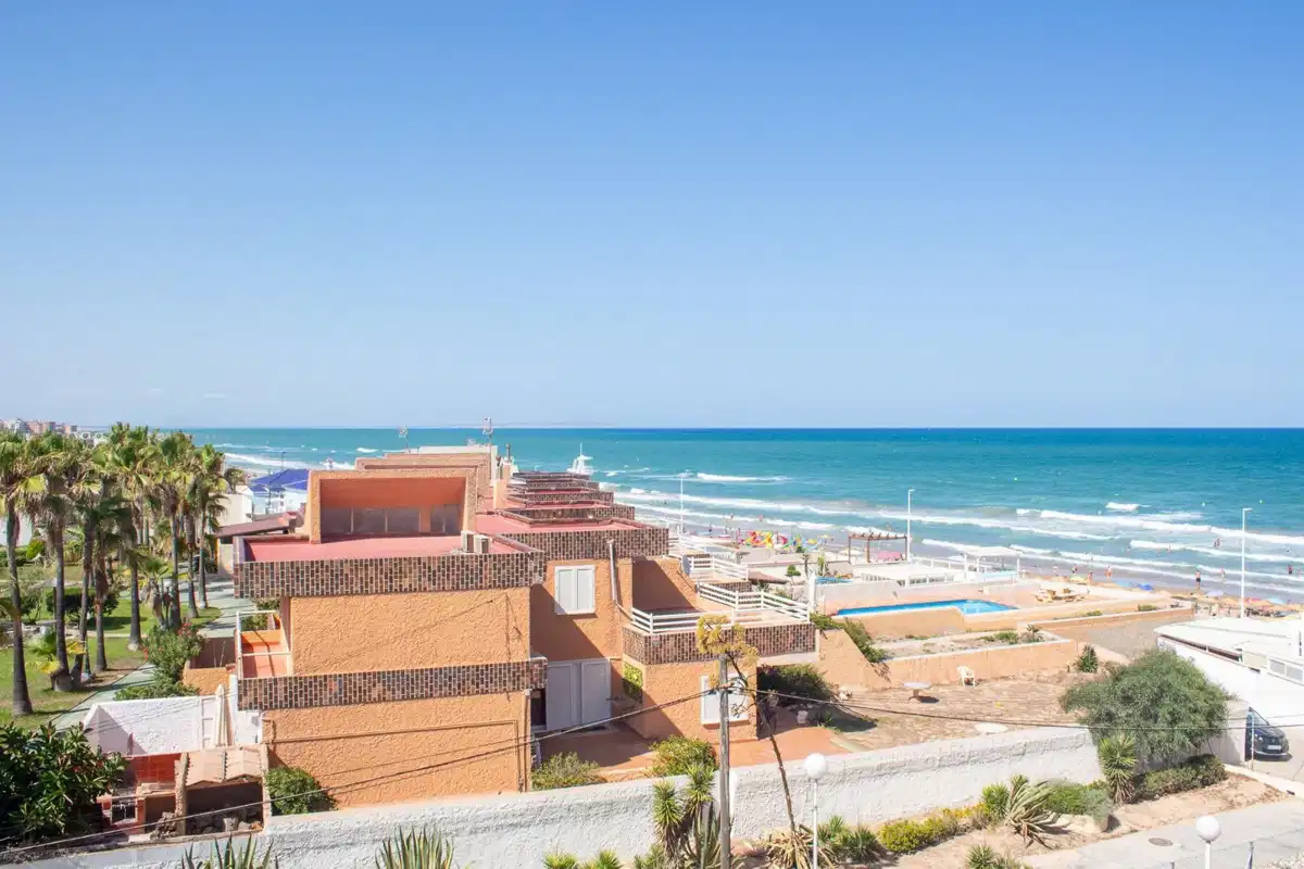 2 bedrooms, 1 bathrooms Apartment in La Mata