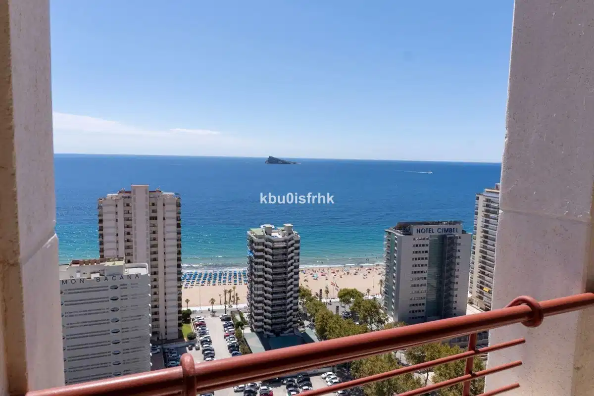 6 bedrooms, 5 bathrooms Penthouse in Benidorm