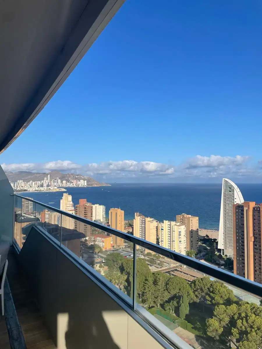 3 bedrooms, 2 bathrooms Apartment in Benidorm