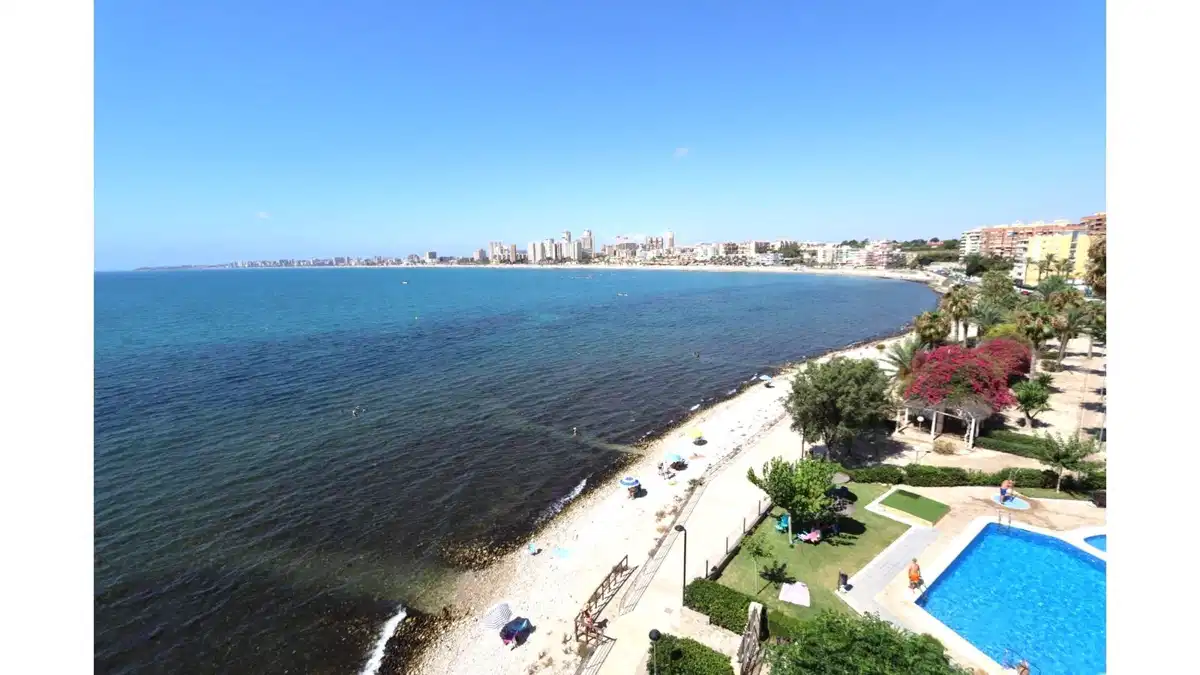 3 bedrooms, 1 bathrooms Apartment in El Campello