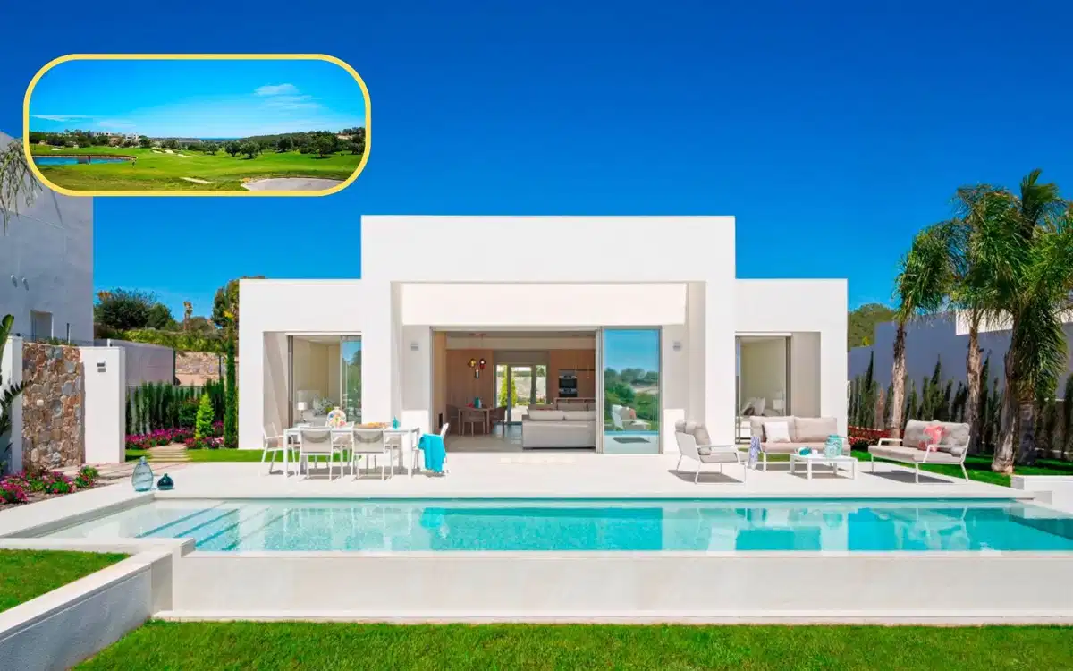 4 bedrooms, 3 bathrooms Villa in Las Colinas Golf