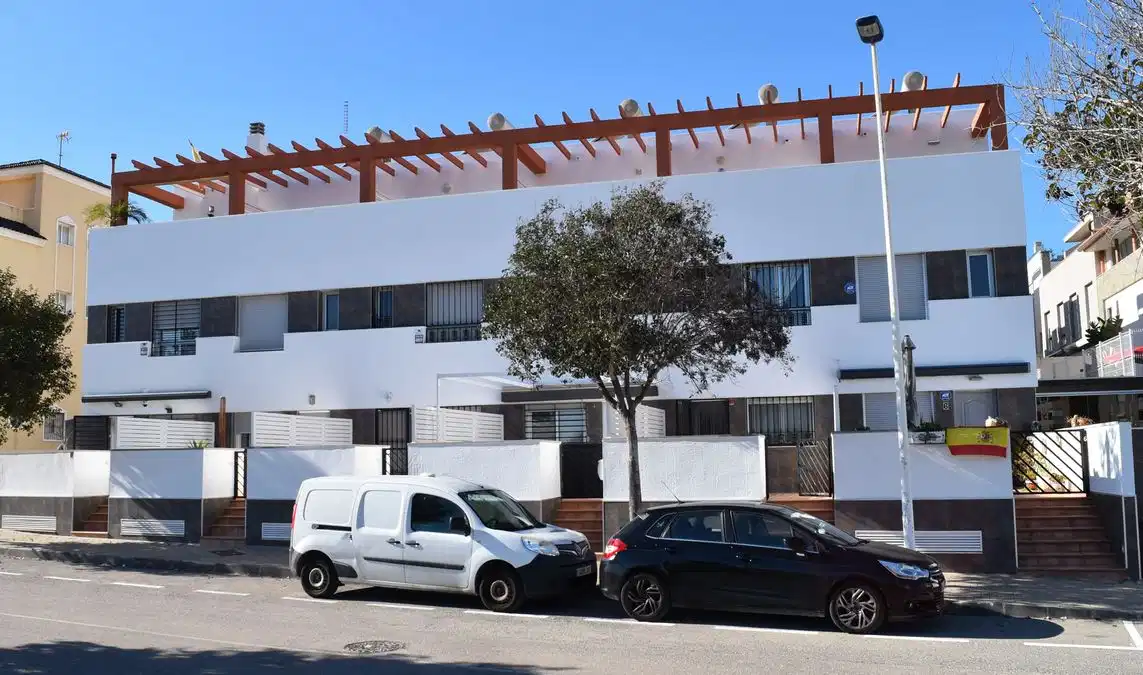 3 bedrooms, 2 bathrooms Townhouse in Guardamar del Segura