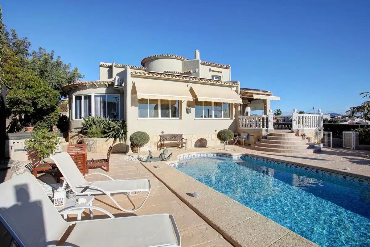 4 bedrooms, 3 bathrooms Villa in Calpe