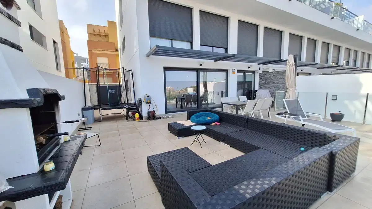 3 bedrooms, 4 bathrooms Apartment in Guardamar del Segura