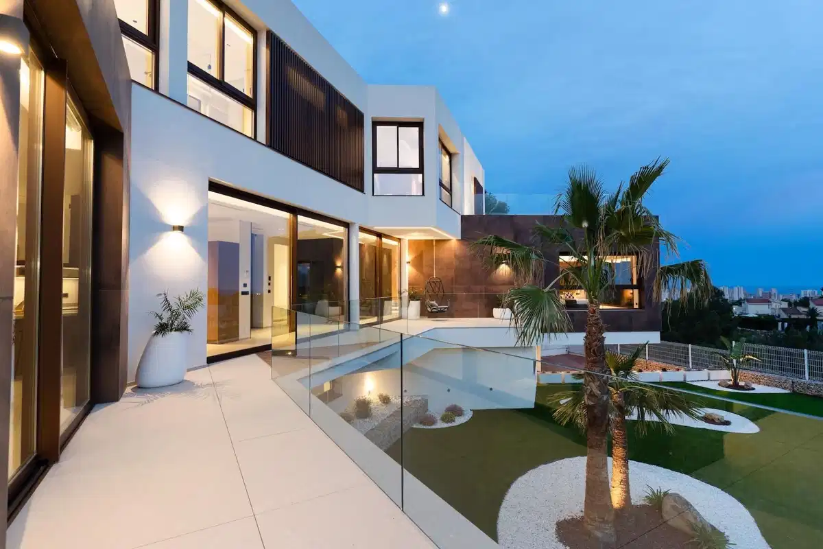 4 bedrooms, 5 bathrooms Villa in Benidorm