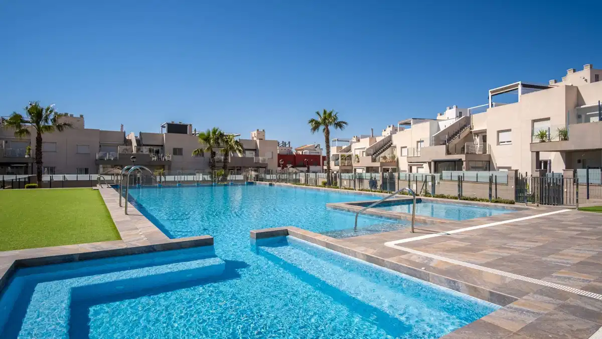 3 bedrooms, 2 bathrooms Penthouse in Aguas Nuevas