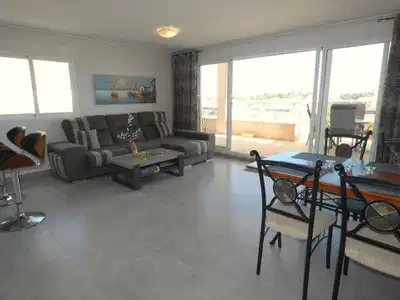 3 bedrooms, 2 bathrooms Apartment in Punta Prima thumb 7