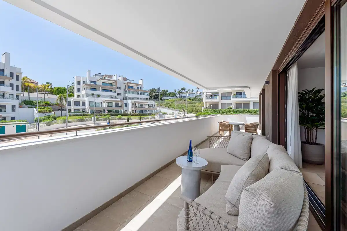 3 bedrooms, 2 bathrooms Apartment in Estepona