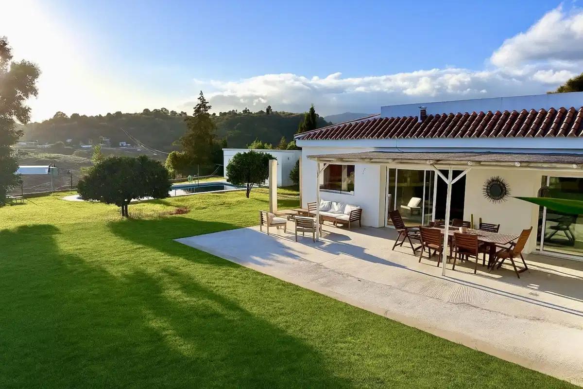 3 bedrooms, 3 bathrooms Villa in Estepona