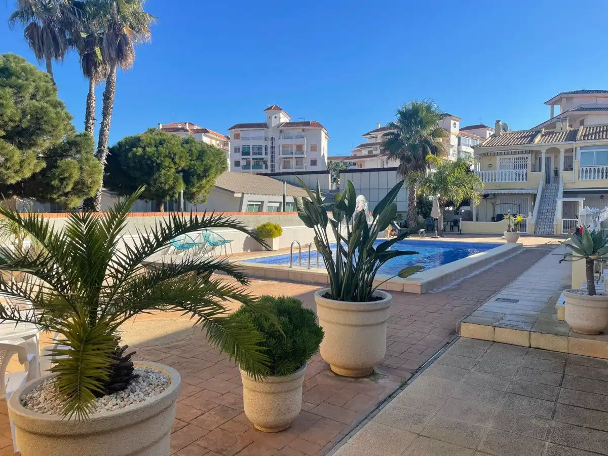 2 bedrooms, 1 bathrooms Villa in La Mata