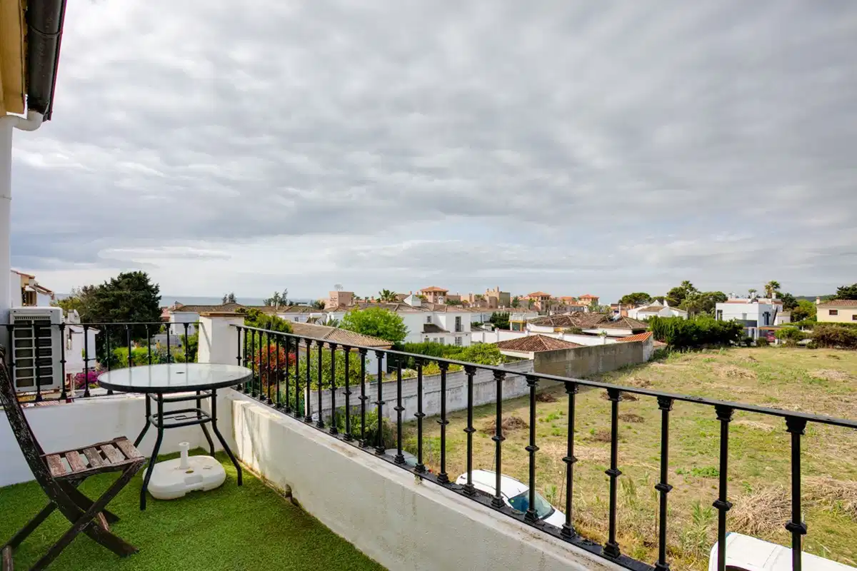 3 bedrooms, 2 bathrooms Apartment in Estepona