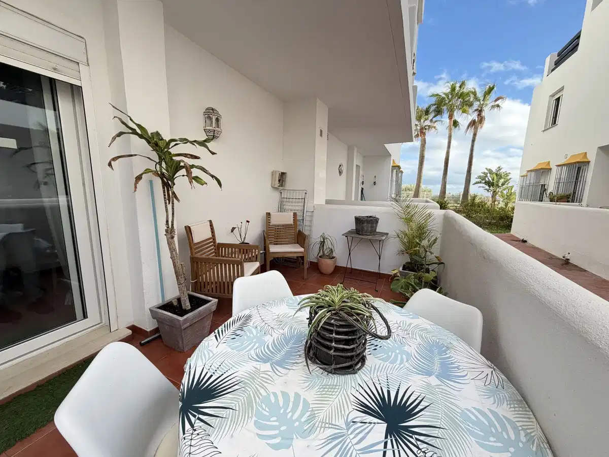 2 bedrooms, 2 bathrooms Apartment in Estepona