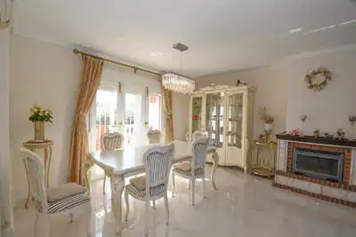 4 bedrooms, 2 bathrooms Villa in Orihuela Costa thumb 5