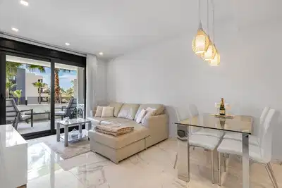 2 bedrooms, 2 bathrooms Apartment in Orihuela Costa thumb 9