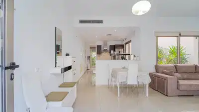 3 bedrooms, 3 bathrooms Townhouse in Punta Prima thumb 9