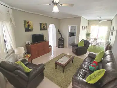 3 bedrooms, 4 bathrooms Villa in Villamartin thumb 9