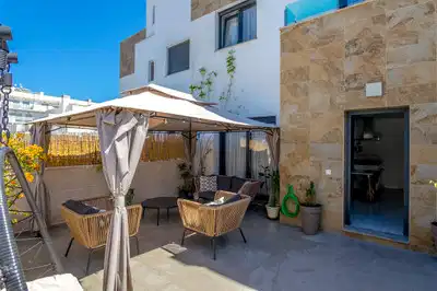3 bedrooms, 3 bathrooms Townhouse in Villamartin thumb 2
