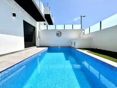 2 bedrooms, 2 bathrooms Villa in Villamartin thumb 2