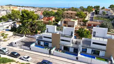2 bedrooms, 2 bathrooms Villa in Villamartin thumb 3