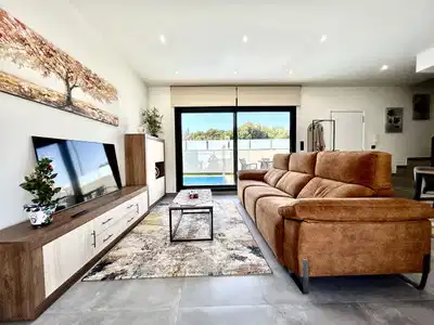 2 bedrooms, 2 bathrooms Villa in Villamartin thumb 5