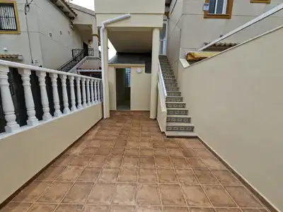 2 bedrooms, 1 bathrooms Apartment in Punta Prima thumb 6