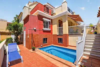 4 bedrooms, 3 bathrooms Townhouse in Aguas Nuevas