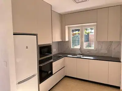 4 bedrooms, 3 bathrooms Townhouse in Villamartin thumb 13
