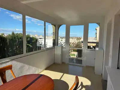 4 bedrooms, 3 bathrooms Townhouse in Villamartin thumb 8