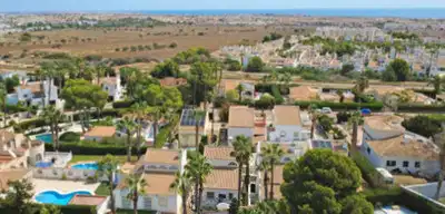3 bedrooms, 3 bathrooms Villa in Villamartin thumb 15