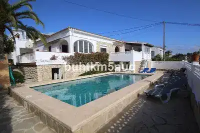 6 bedrooms, 4 bathrooms Villa in Calpe
