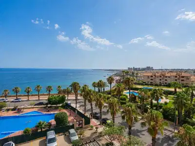2 bedrooms, 2 bathrooms Apartment in Orihuela Costa