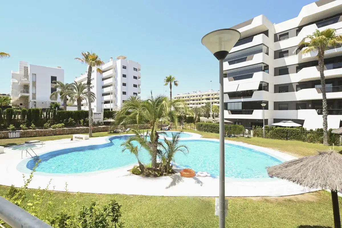 2 bedrooms, 2 bathrooms Penthouse in Arenales del Sol