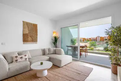 2 bedrooms, 2 bathrooms Apartment in Punta Prima thumb 4