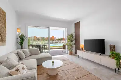 2 bedrooms, 2 bathrooms Apartment in Punta Prima thumb 5