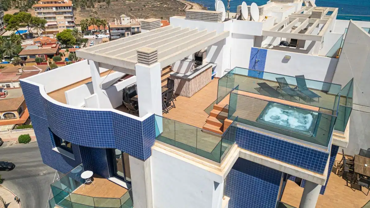 3 bedrooms, 2 bathrooms Penthouse in Punta Prima thumb 4
