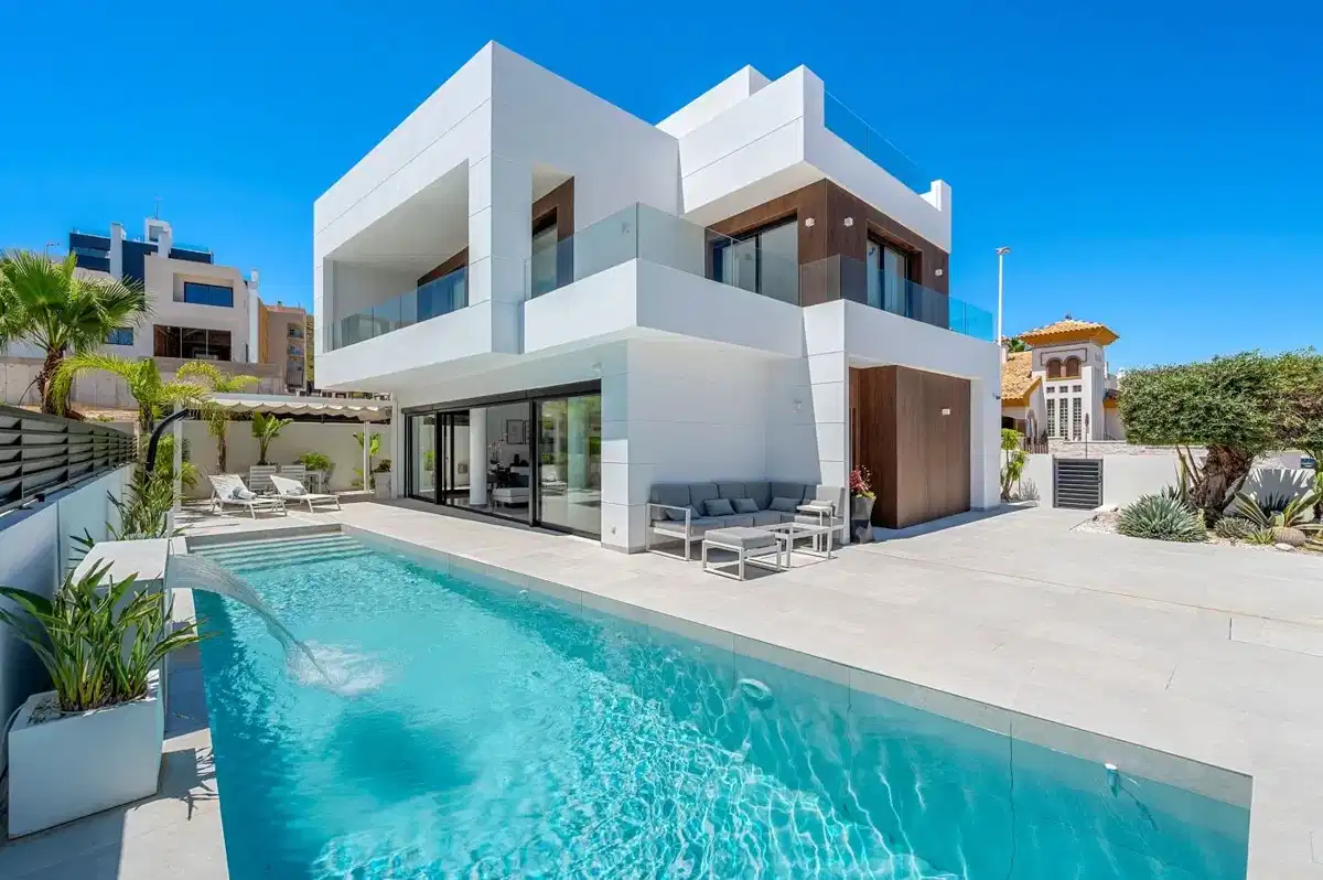 4 bedrooms, 3 bathrooms Villa in Guardamar del Segura