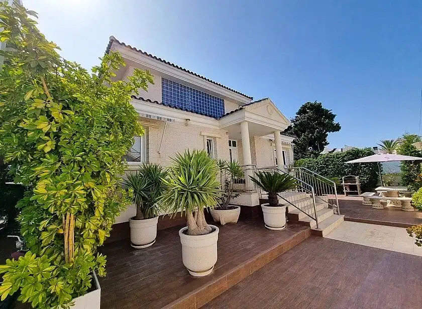 5 bedrooms, 4 bathrooms Villa in La Mata