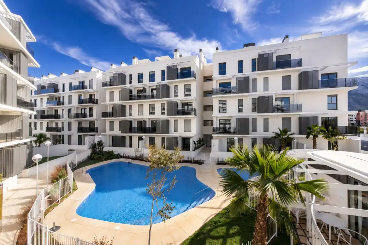 4 bedrooms, 2 bathrooms Apartment in Denia