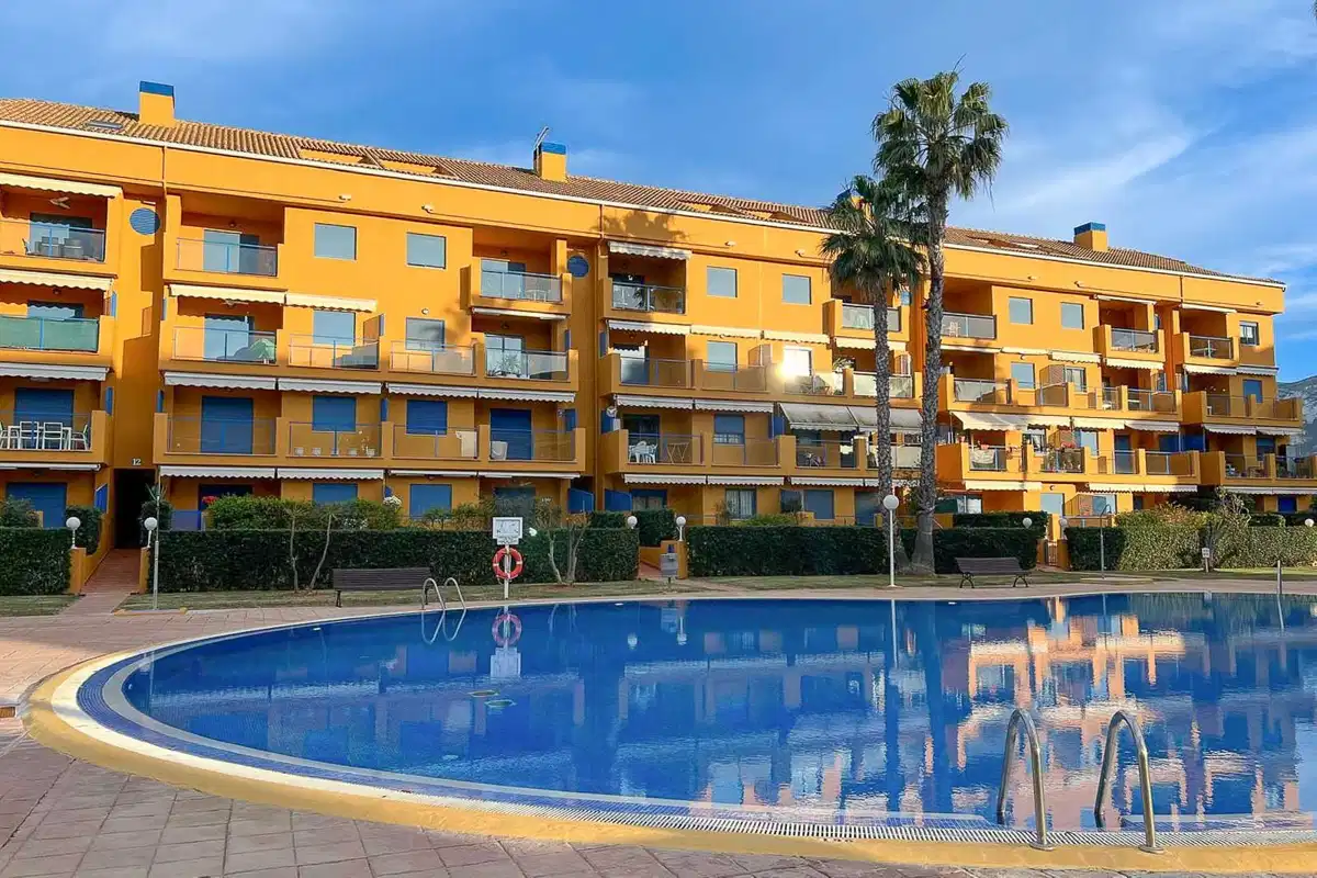 4 bedrooms, 3 bathrooms Apartment in Denia