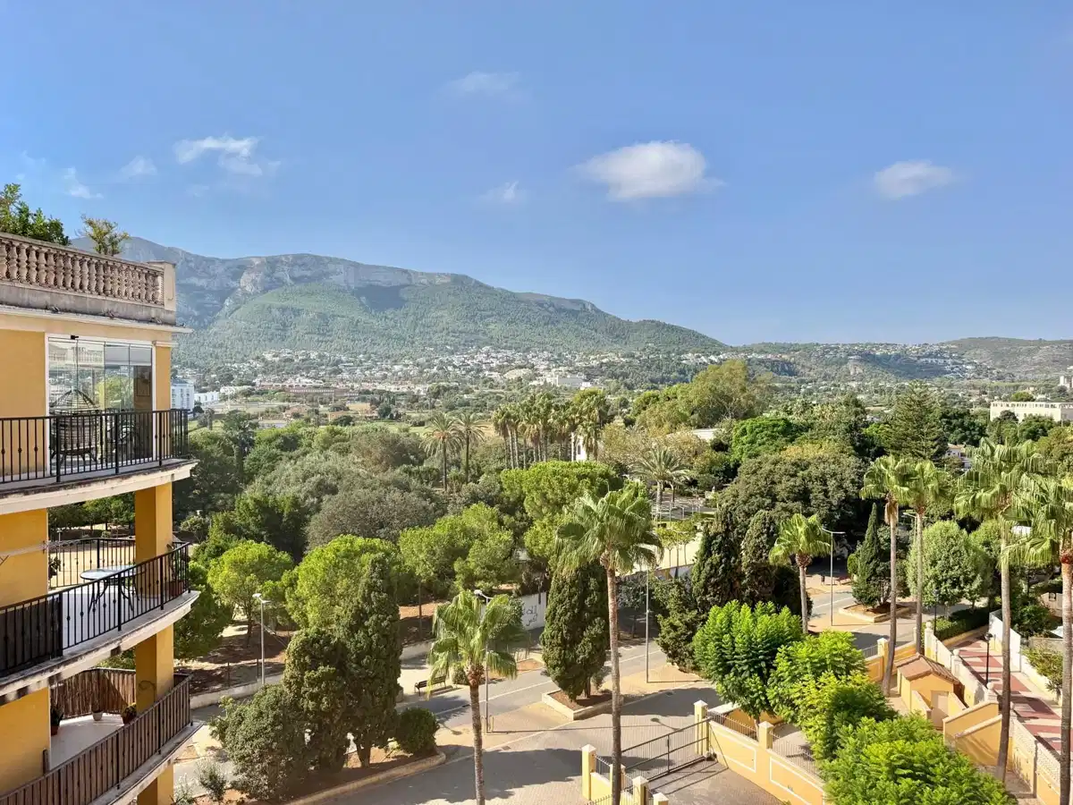 3 bedrooms, 2 bathrooms Apartment in Denia