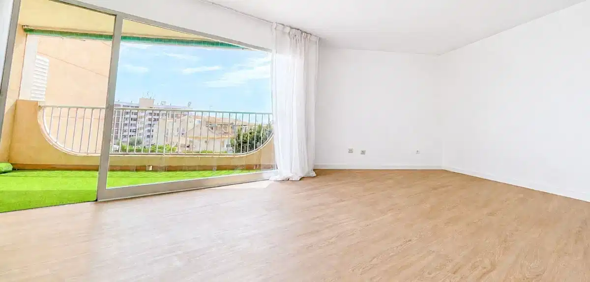 3 bedrooms, 2 bathrooms Apartment in Cabo Roig