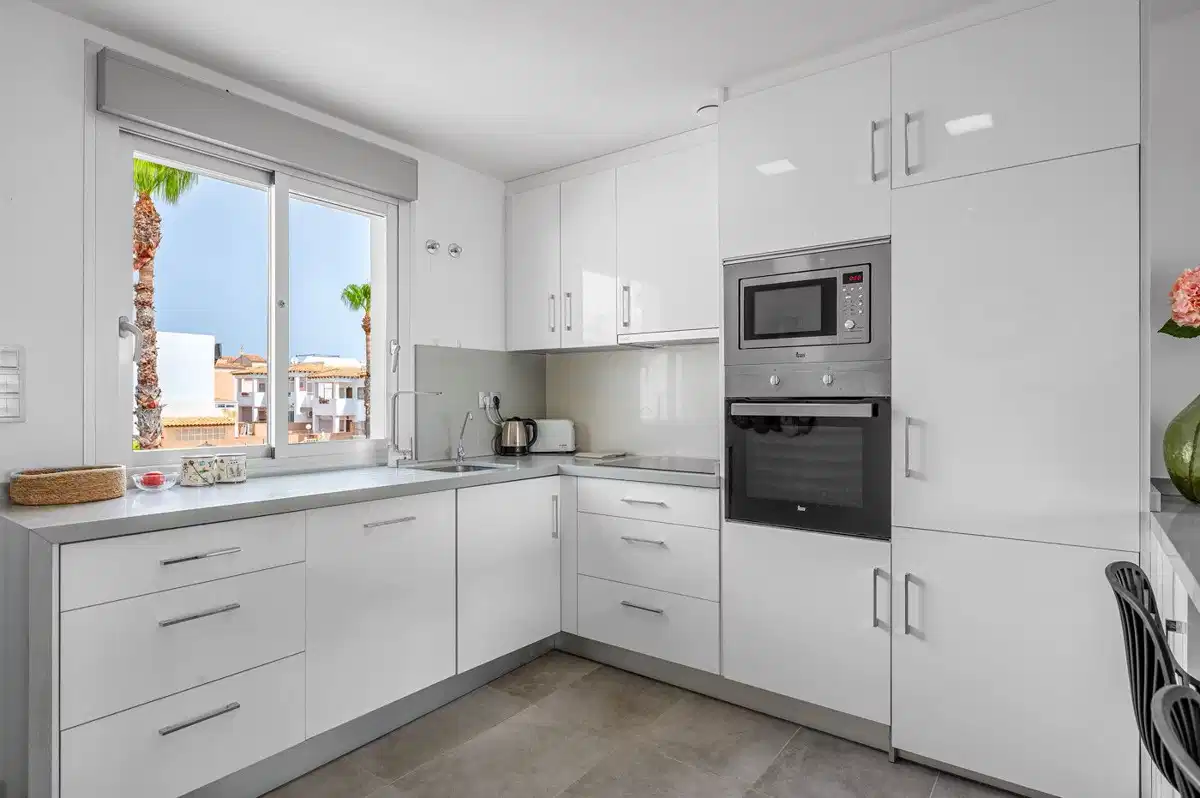 2 bedrooms, 2 bathrooms Bungalow in Punta Prima thumb 7